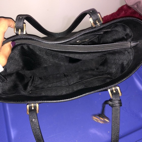 Michael Kors Tote Bag - Picture 3 of 5